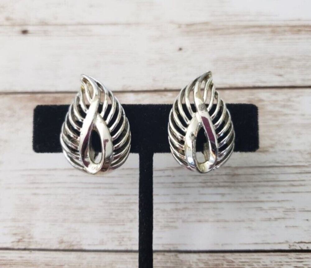 Vintage Coro Clip On Earrings Silver Tone Leaf Shape with Cut Out Design